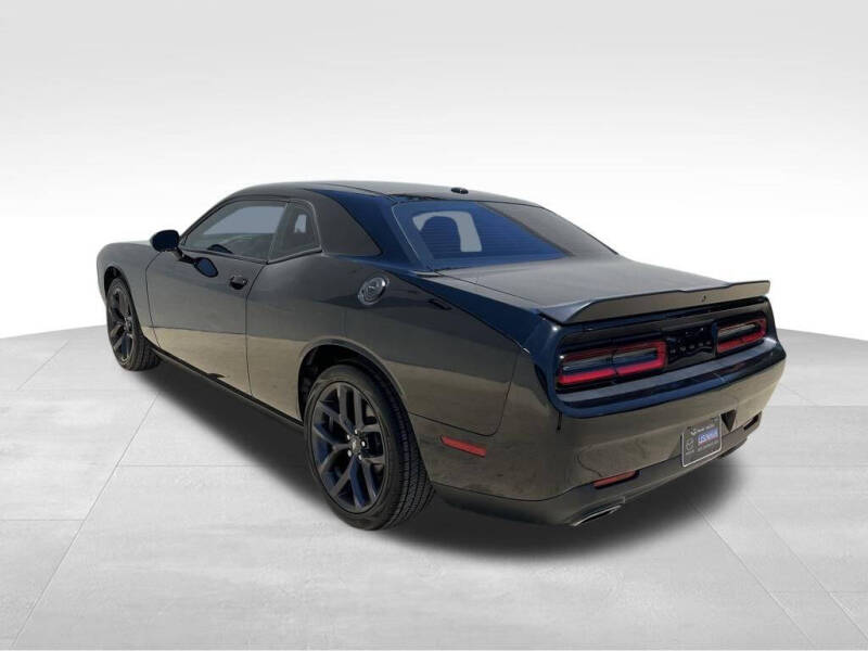 2021 Dodge Challenger SXT