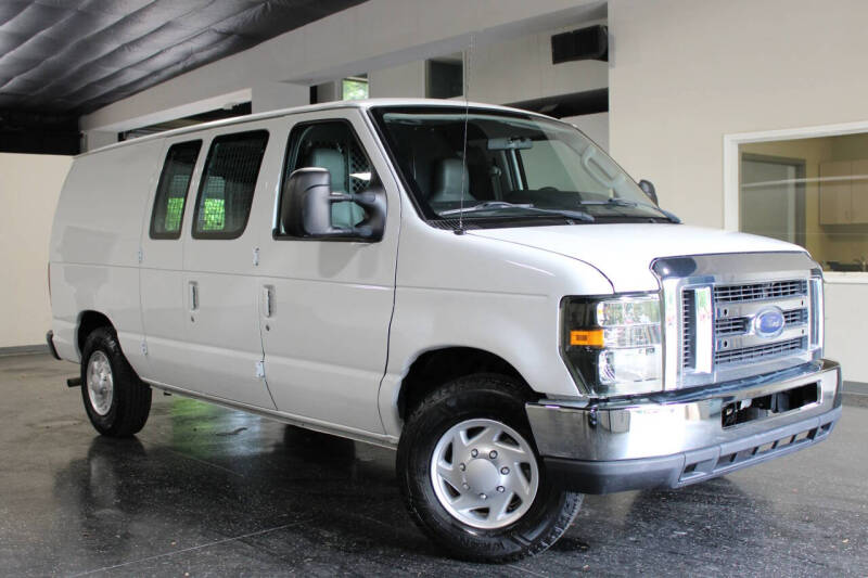 2014 Ford E-Series E-150