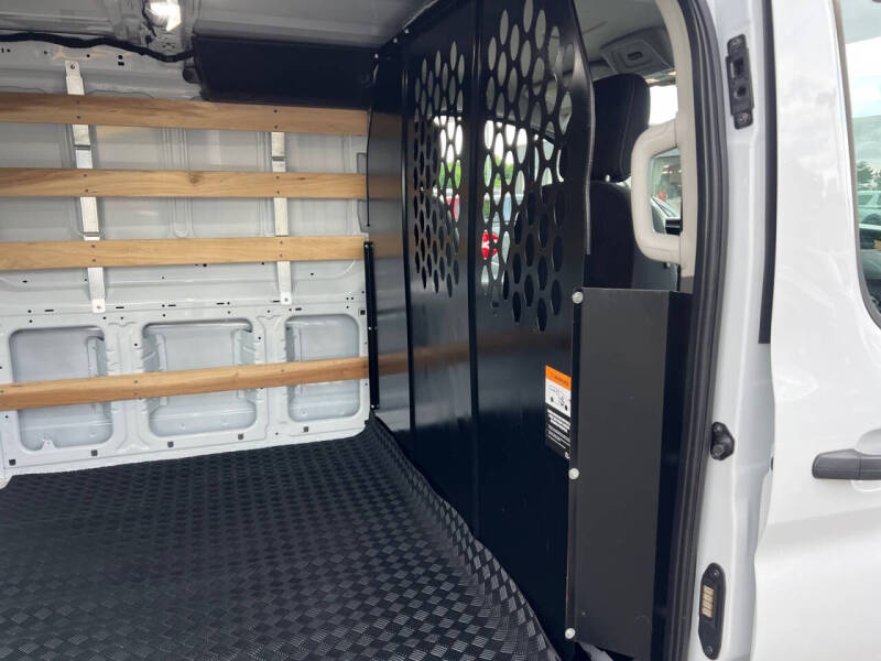 2025 Ford Transit
