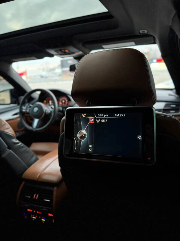 2016 BMW X6 xDrive50i