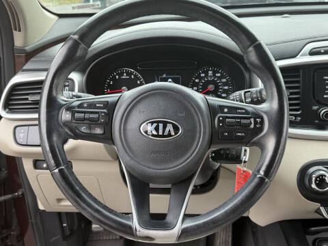 2016 Kia Sorento LX