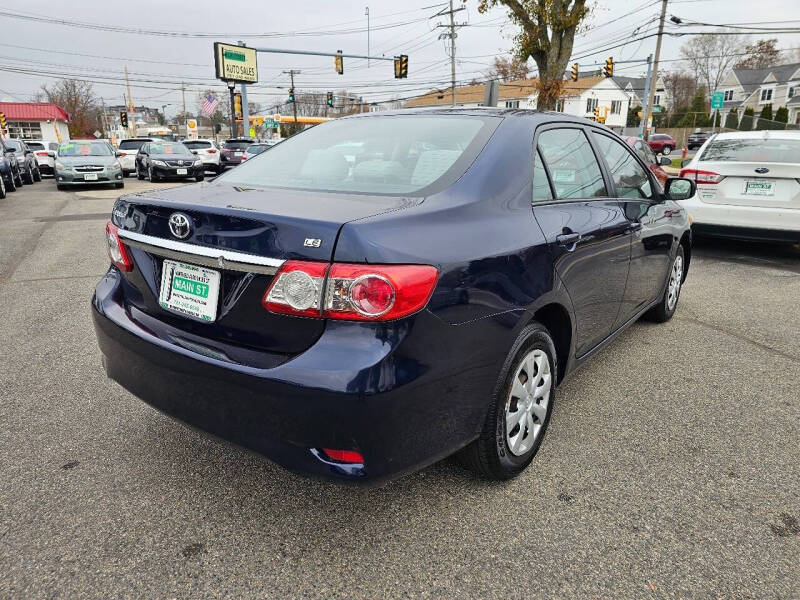 2011 Toyota Corolla LE