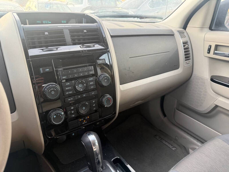 2008 Mazda Tribute