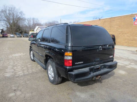 2004 GMC Yukon Denali