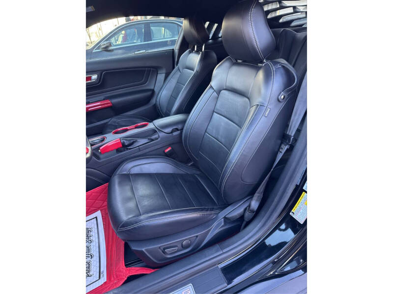 2021 Ford Mustang EcoBoost Premium