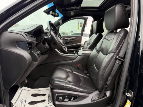 2018 Cadillac Escalade Platinum