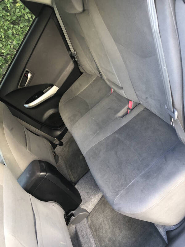 2012 Toyota Prius Two