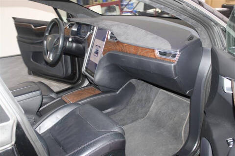 2017 Tesla Model X 75D