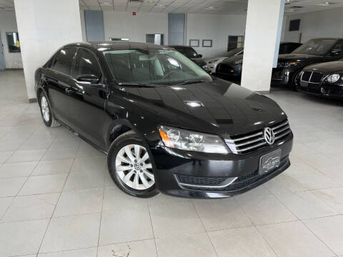 2013 Volkswagen Passat for sale at Auto Mall of Springfield in Springfield IL