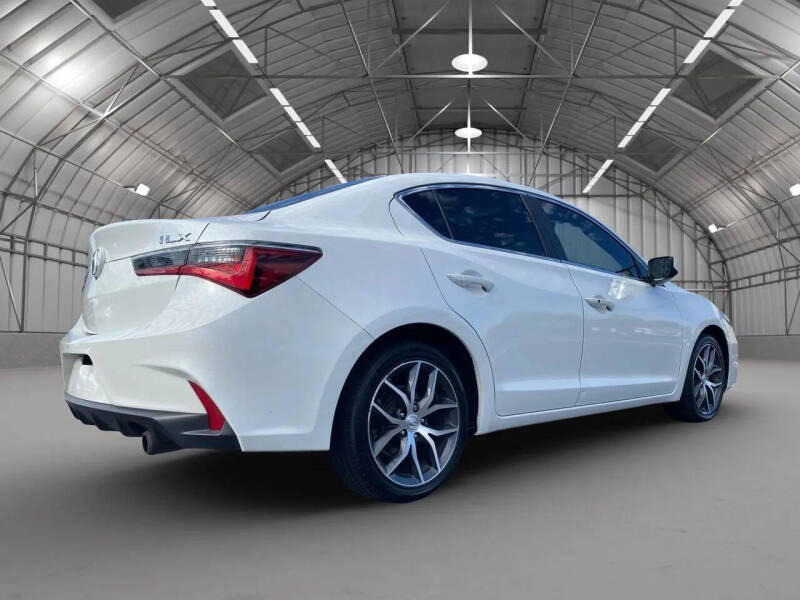 2020 Acura ILX w/Premium