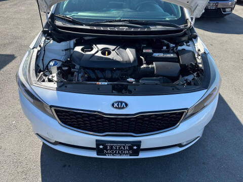2017 Kia Forte5 LX