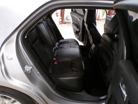 2016 Chrysler 300 Limited