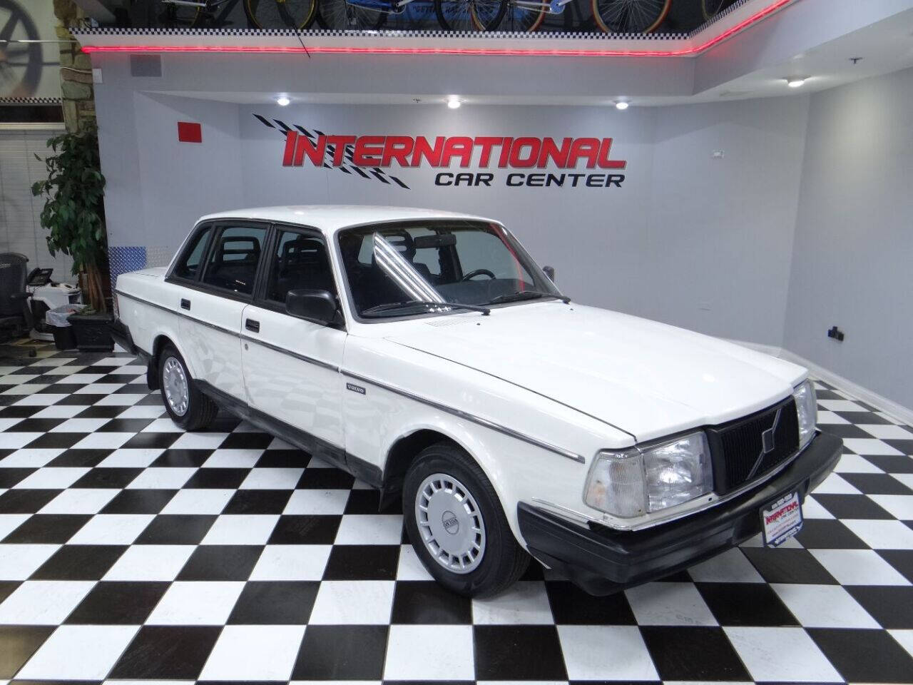 Volvo 240 For Sale In Illinois Carsforsale Com