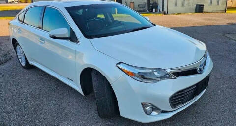 2013 Toyota Avalon Hybrid XLE Premium
