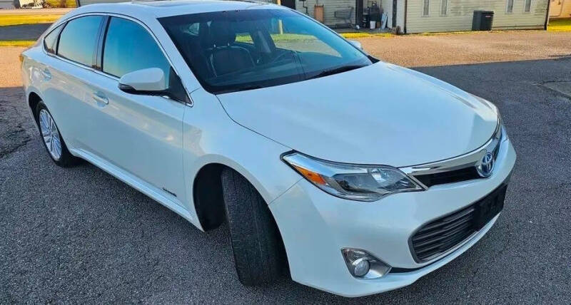 2013 Toyota Avalon Hybrid XLE Premium