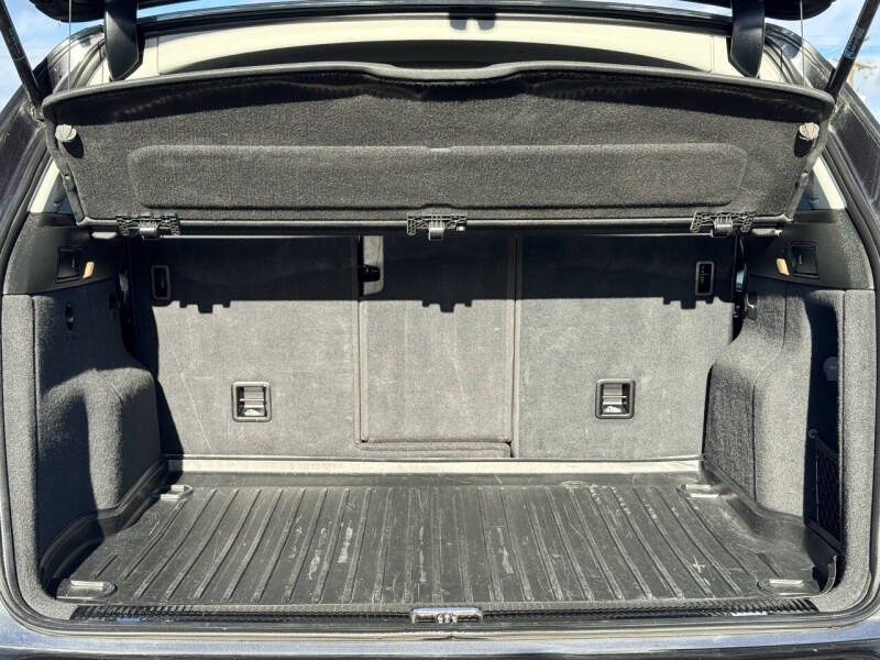 2016 Audi Q5 2.0T quattro Premium Plus