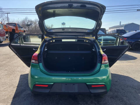 2019 Kia Rio 5-Door S