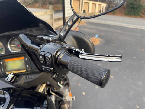 2014 Harley-Davidson FLHTCU103 -