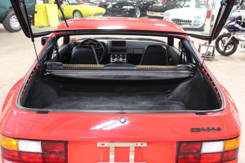 1984 Porsche 944
