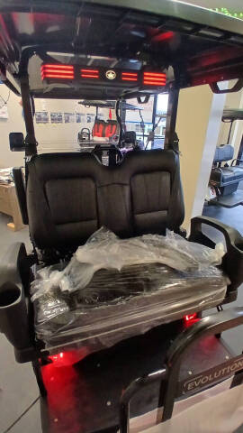 2025 Evolution D5 MAVERICK 2+2