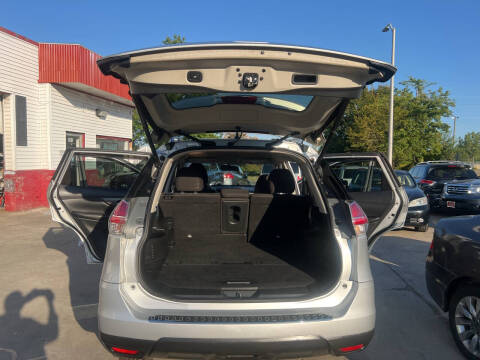 2015 Nissan Rogue SV