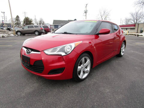 2014 Hyundai Veloster for sale at Ideal Auto Sales, Inc. in Waukesha WI