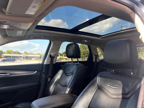 2019 Cadillac XT5 Luxury