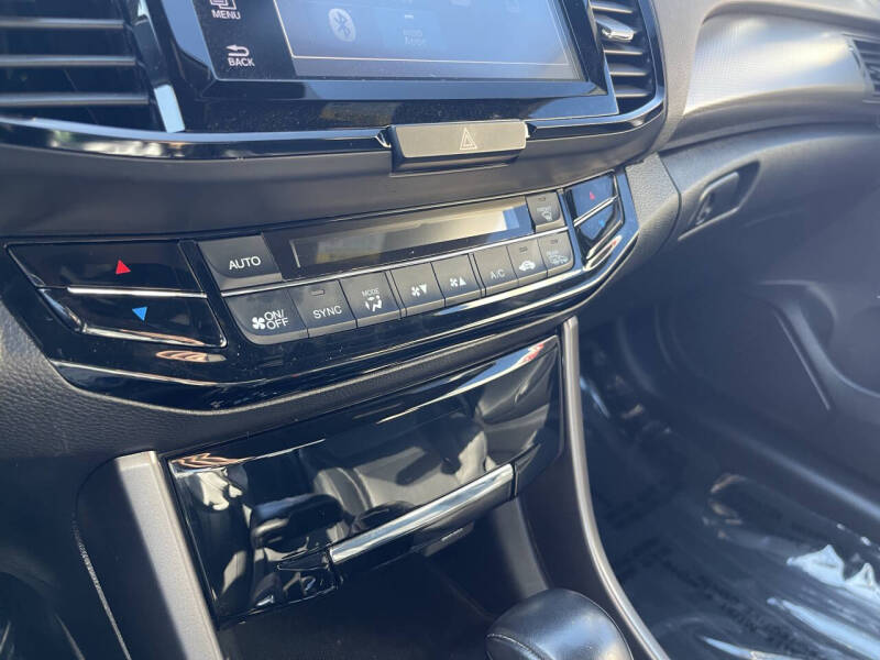 2017 Honda Accord Touring