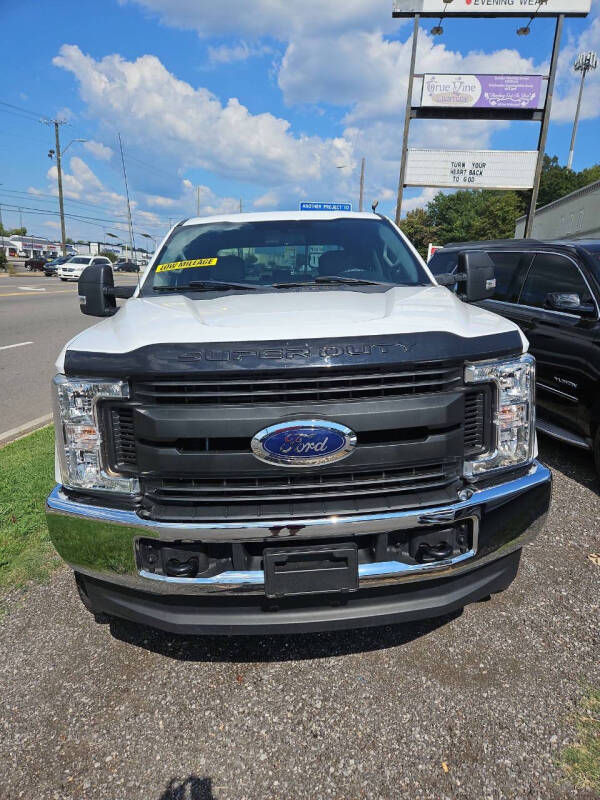 2019 Ford F-250 Super Duty XL photo 12