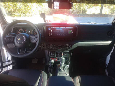 2025 Jeep Wrangler Rubicon X