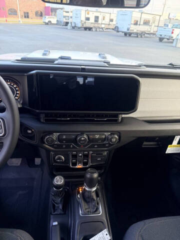 2026 Jeep Gladiator Sport S