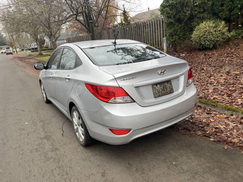 2014 Hyundai Accent GLS