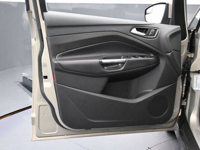 2016 Ford C-MAX Hybrid SE