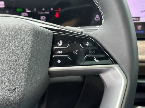 2025 Audi Q5 quattro Premium Plus TFSI