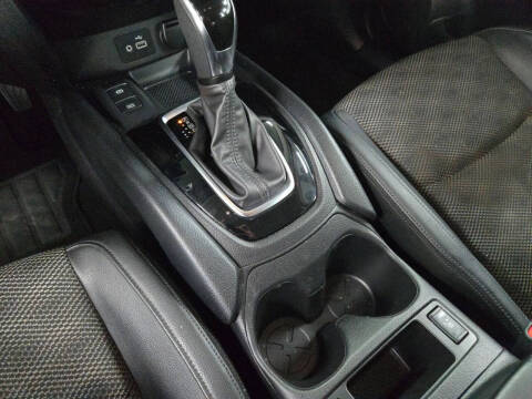 2022 Nissan Rogue Sport SV