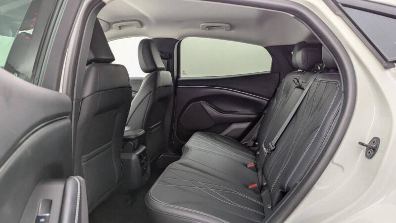 2024 Ford Mustang Mach-E Select