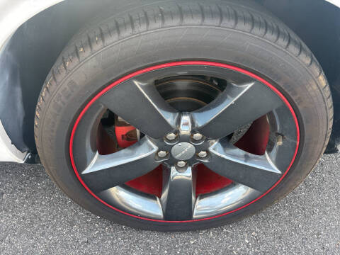 2013 Dodge Challenger SXT