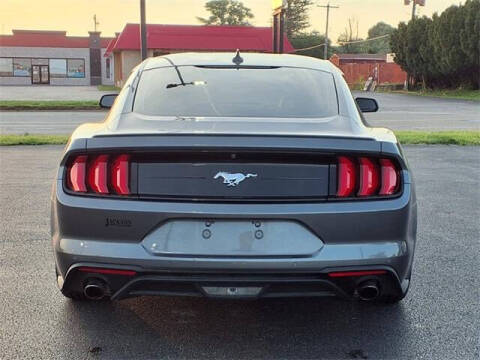 2022 Ford Mustang EcoBoost Premium