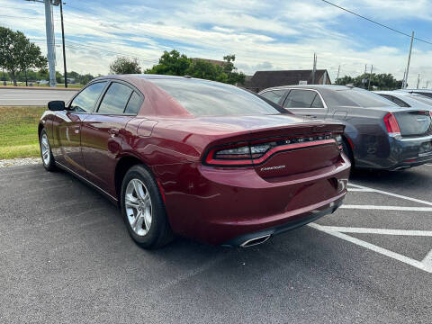 2017 Dodge Charger SE