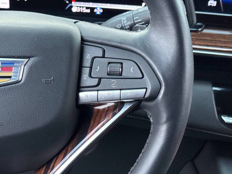 2024 Cadillac Escalade Luxury