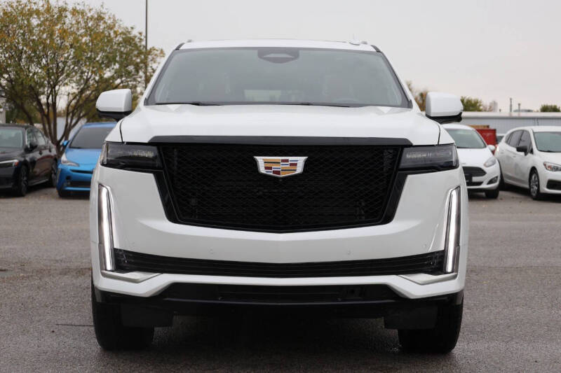 2023 Cadillac Escalade ESV Sport