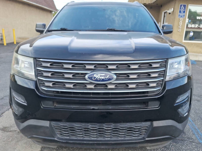 2016 Ford Explorer