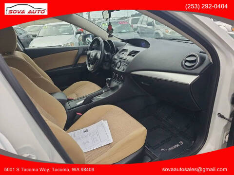 2013 Mazda MAZDA3 i Touring