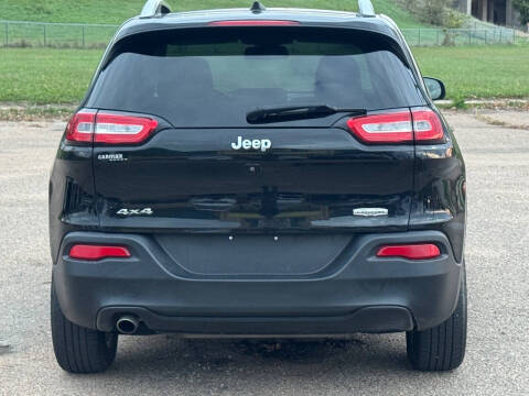 2018 Jeep Cherokee Latitude Plus