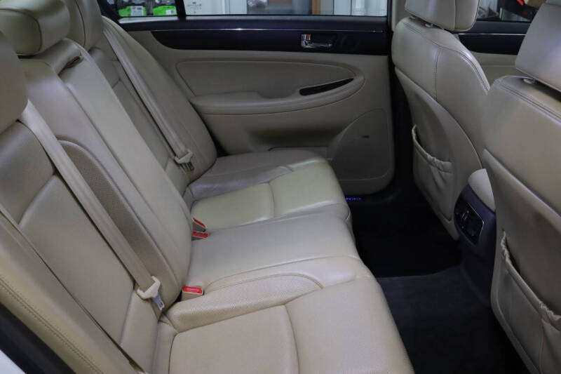 2010 Hyundai Genesis 4.6L V8