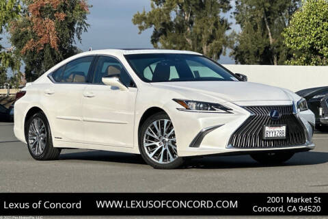 2021 Lexus ES 300h
