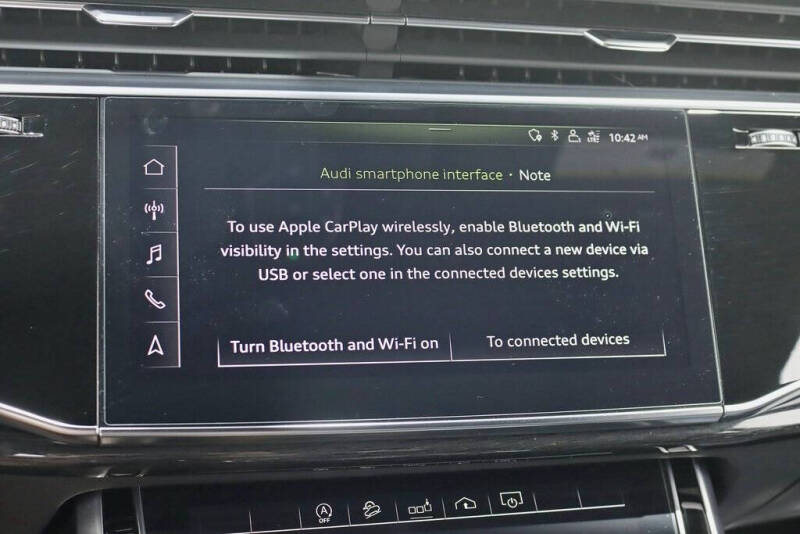 2020 Audi Q8 quattro Premium 55 TFSI