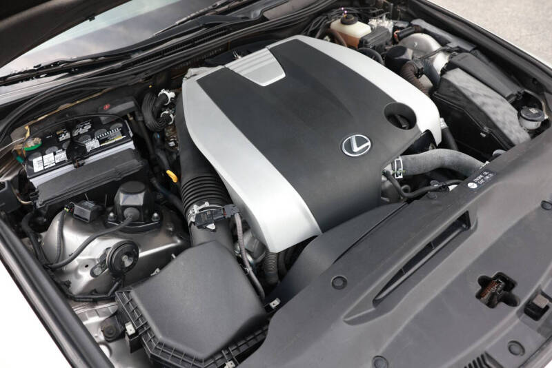 2016 Lexus IS 350