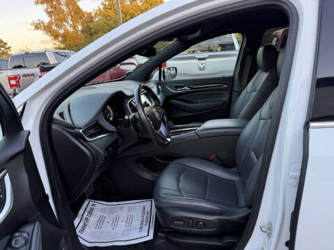 2022 Buick Enclave Essence