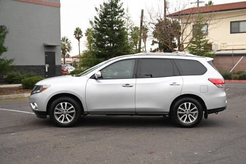 2013 Nissan Pathfinder SV